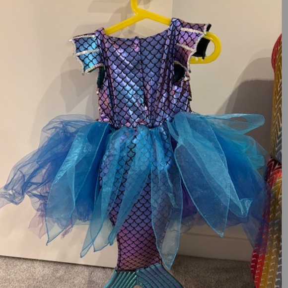 Disney Princess/Dress-Up Clothes - Picture 5 of 8
